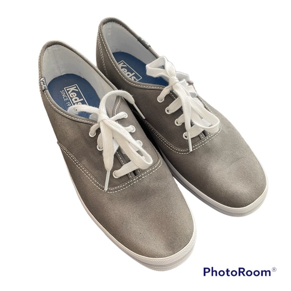 Keds NEW Grey Runners Shoes Sneakers size 9 - Picture 2 of 4